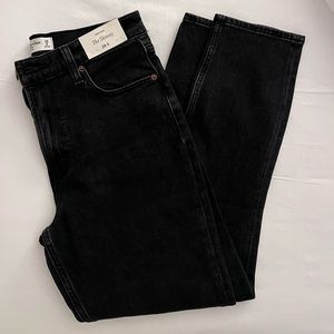 NWT Abercrombie Black High Rise Skinny Jean 6 28